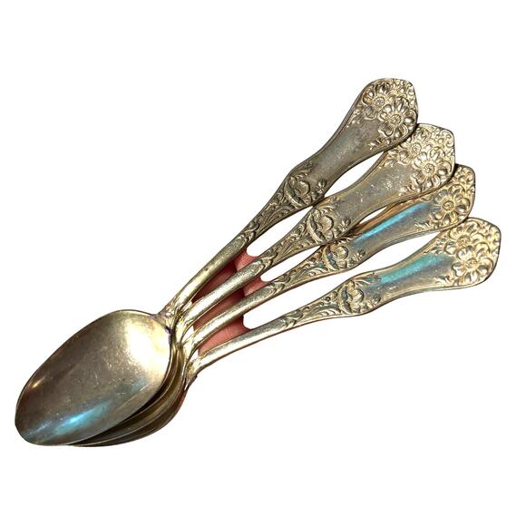 Antique silverplated teaspoons (4) Flower pattern 1906 International Silver - Picture 4 of 7